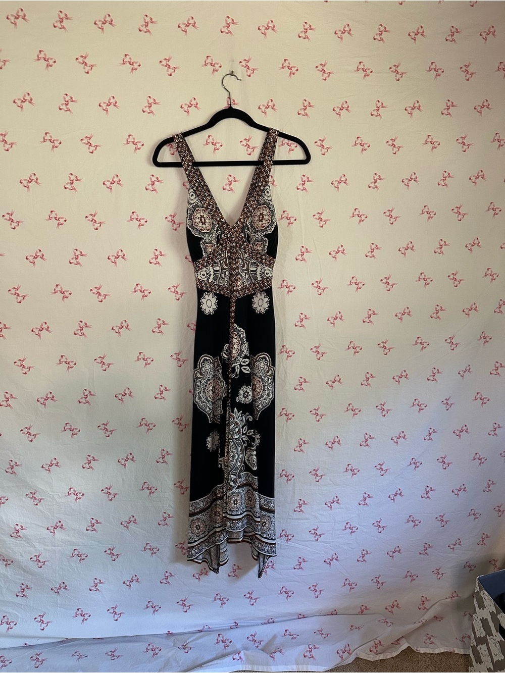 INC International Concepts Black Paisley V‑Neck Maxi Dress